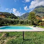 빌라 With Garden Near Versilia